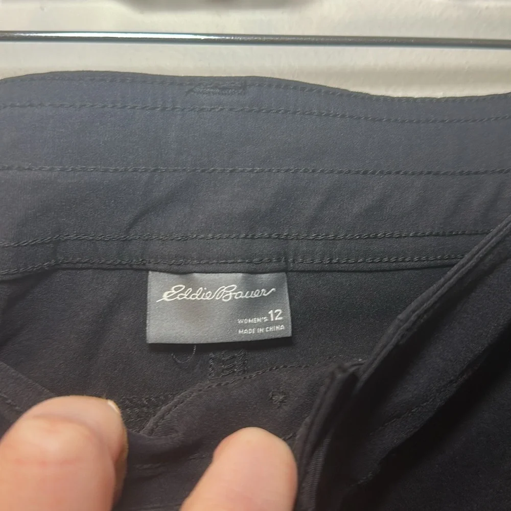 💛Eddie Bauer Women’s Black Summer Trail 6” Short Sz 12 Style 5165