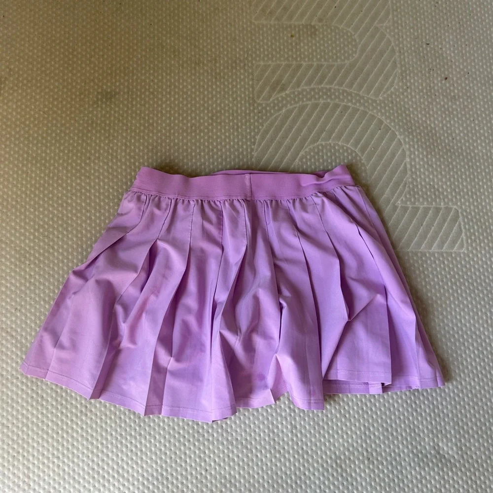 ALO Yoga Lavender Skirt
