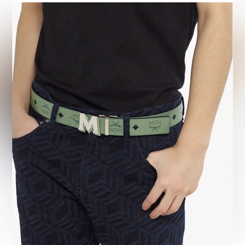 MCM take cobalt canvas