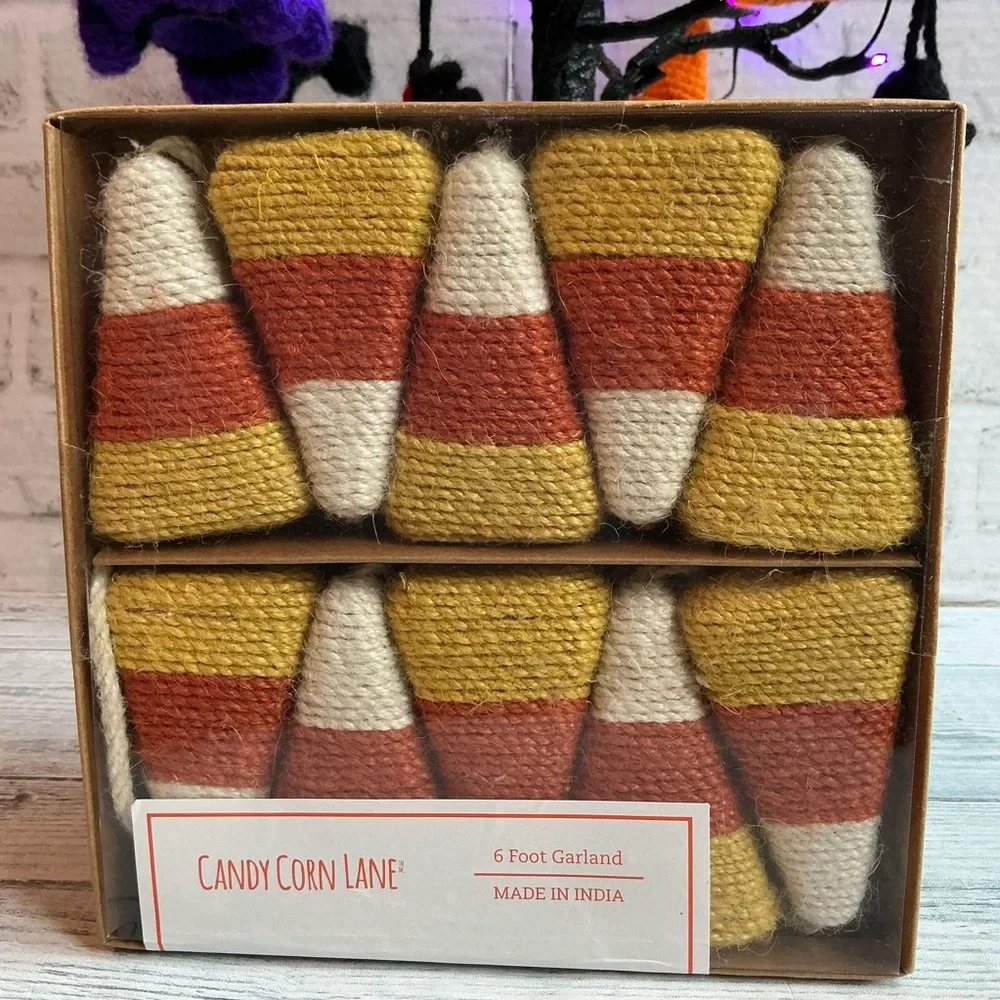 Candy Corn Lane nib 6ft