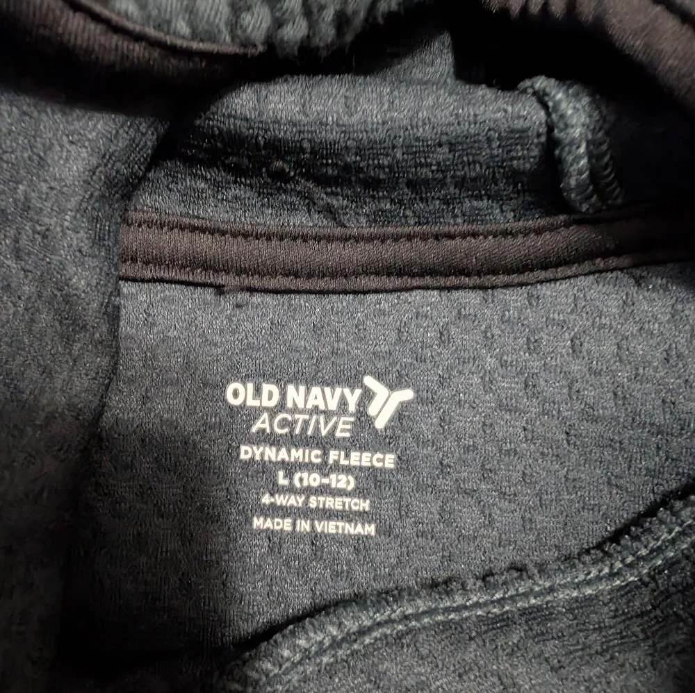 NWT Old Navy Active Girls Dynamic Fleece Size 10/12