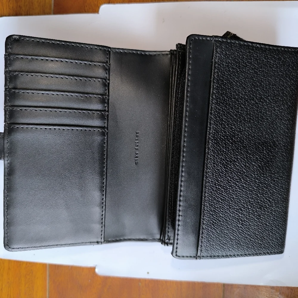 Mike Fulton auth bnwt