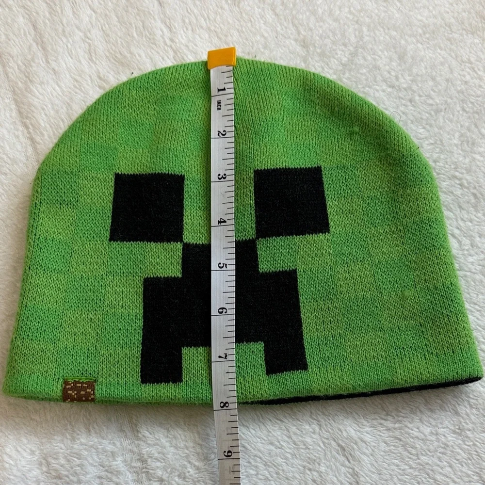 Minecraft Creeper Knit Beanie