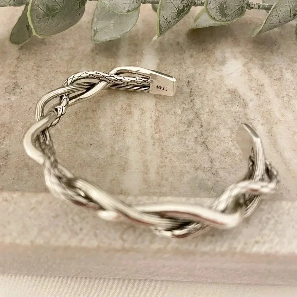 N/A cuff creative