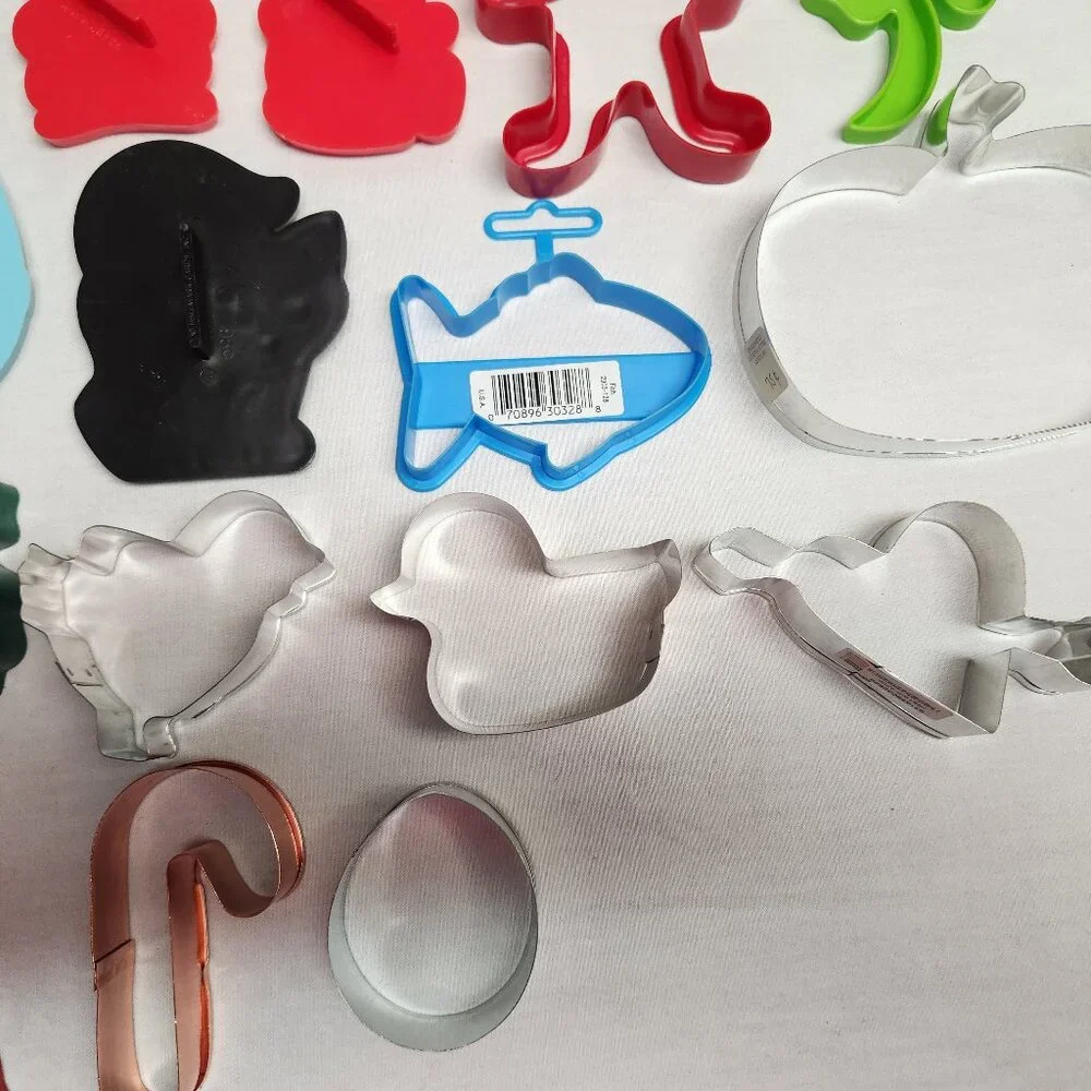 several different brands 25 vintage