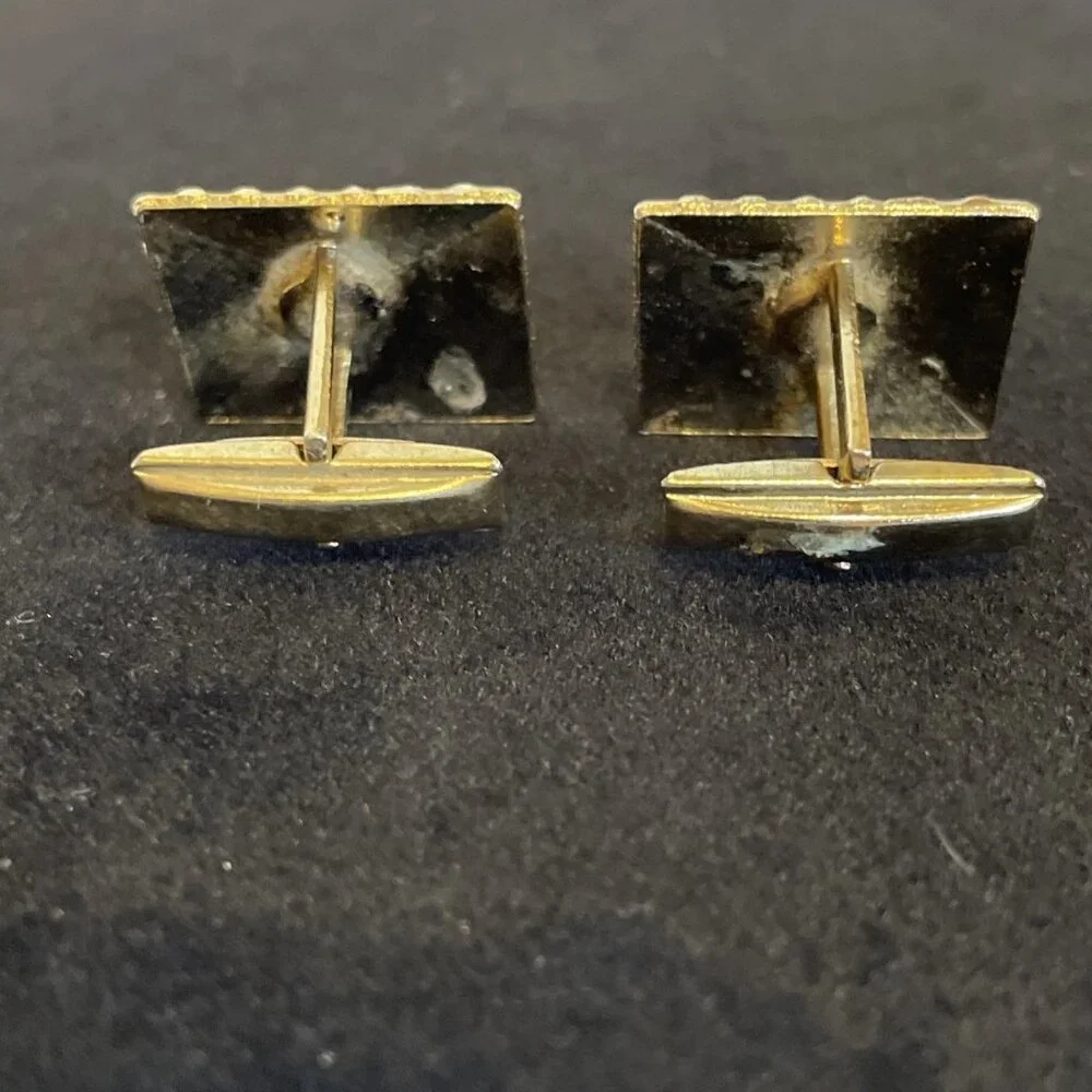 N/A gold tone