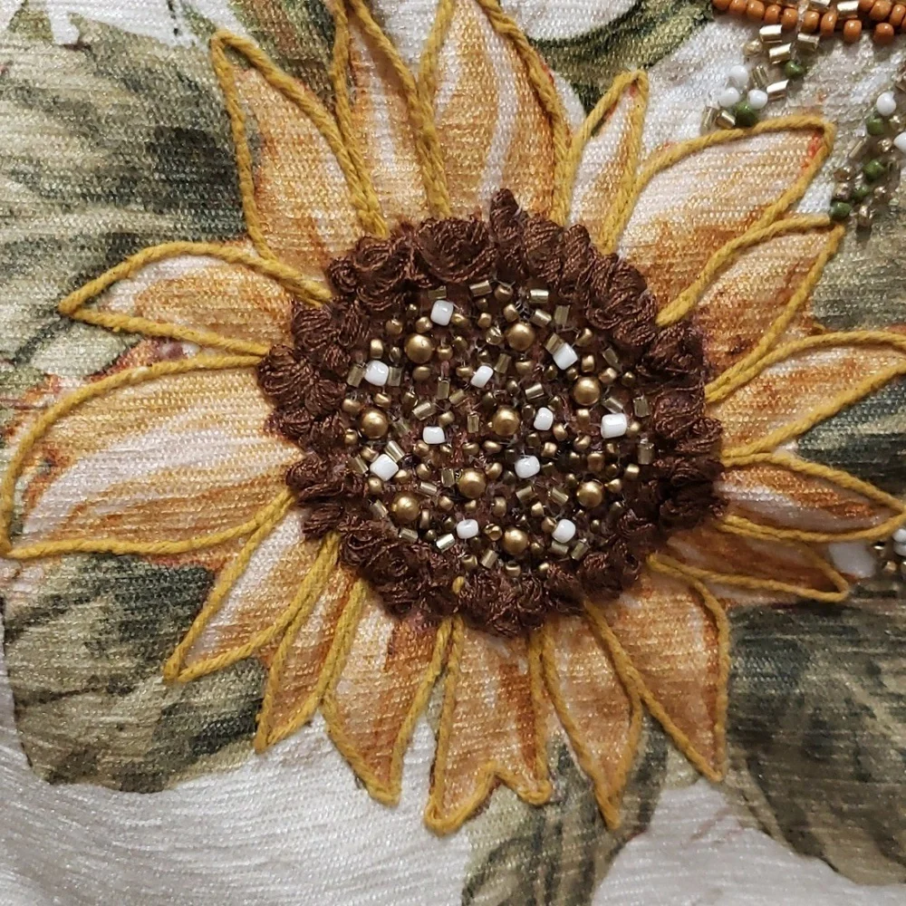 Nicole Miller Home NWT Beaded Pumpkins and Sunflowers Table Runner