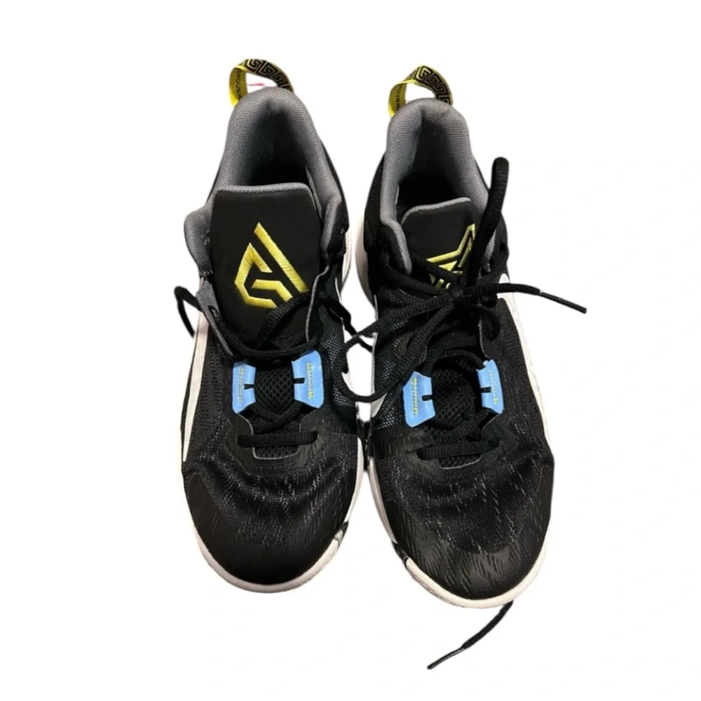 Nike Kids 6Y Giannis Immortality 2 Black Blue Basketball Shoes Sneakers Trainers