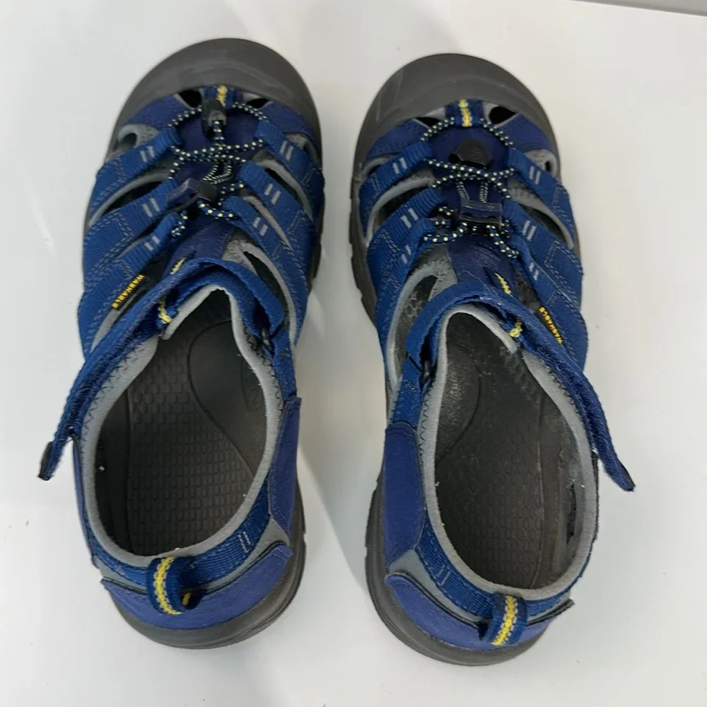 Keen excellent preowned