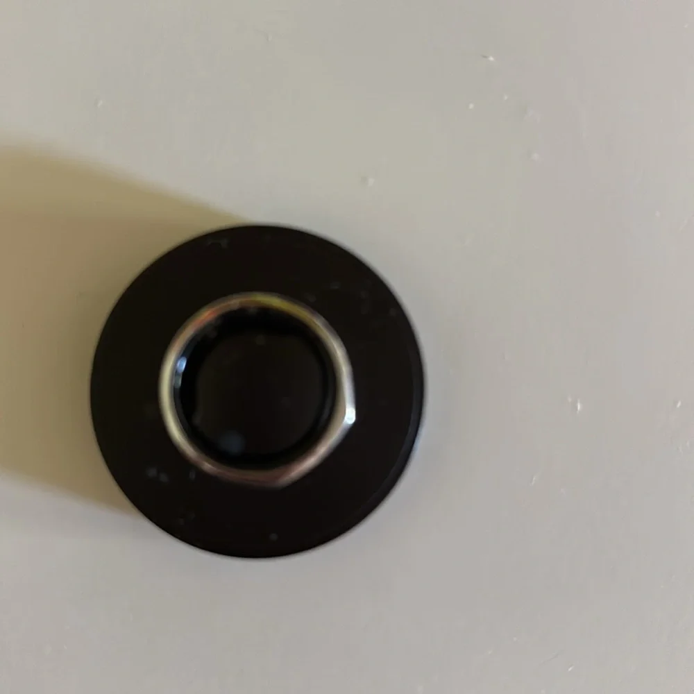 Oura stylish black