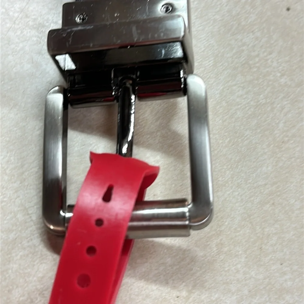 Levis flip buckle