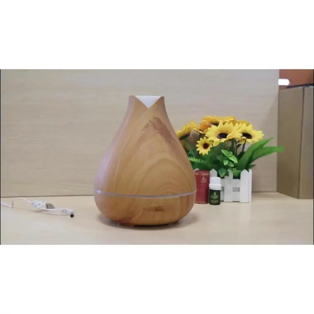 Large 530ml Essential Oil Diffuser Long Mist Output Time 8-12 hours.