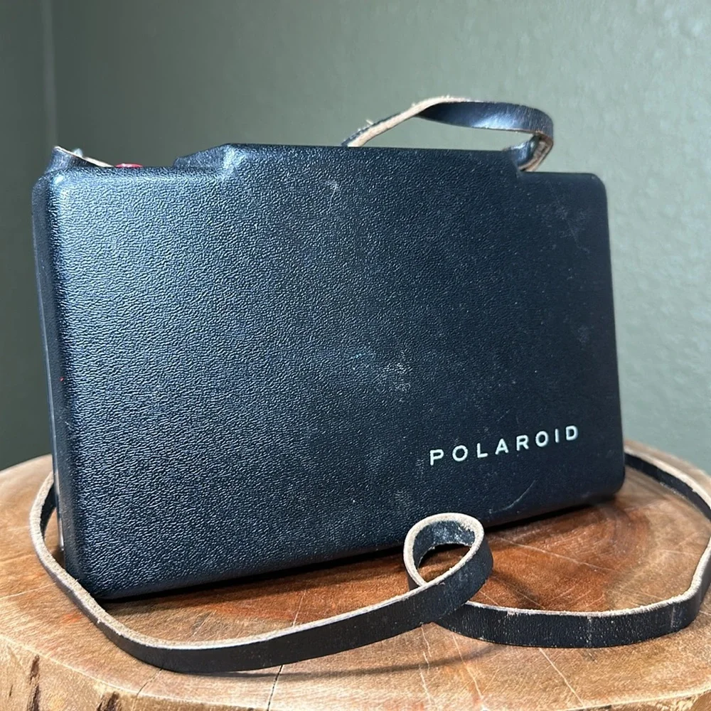 Polaroid difficult experience shutter