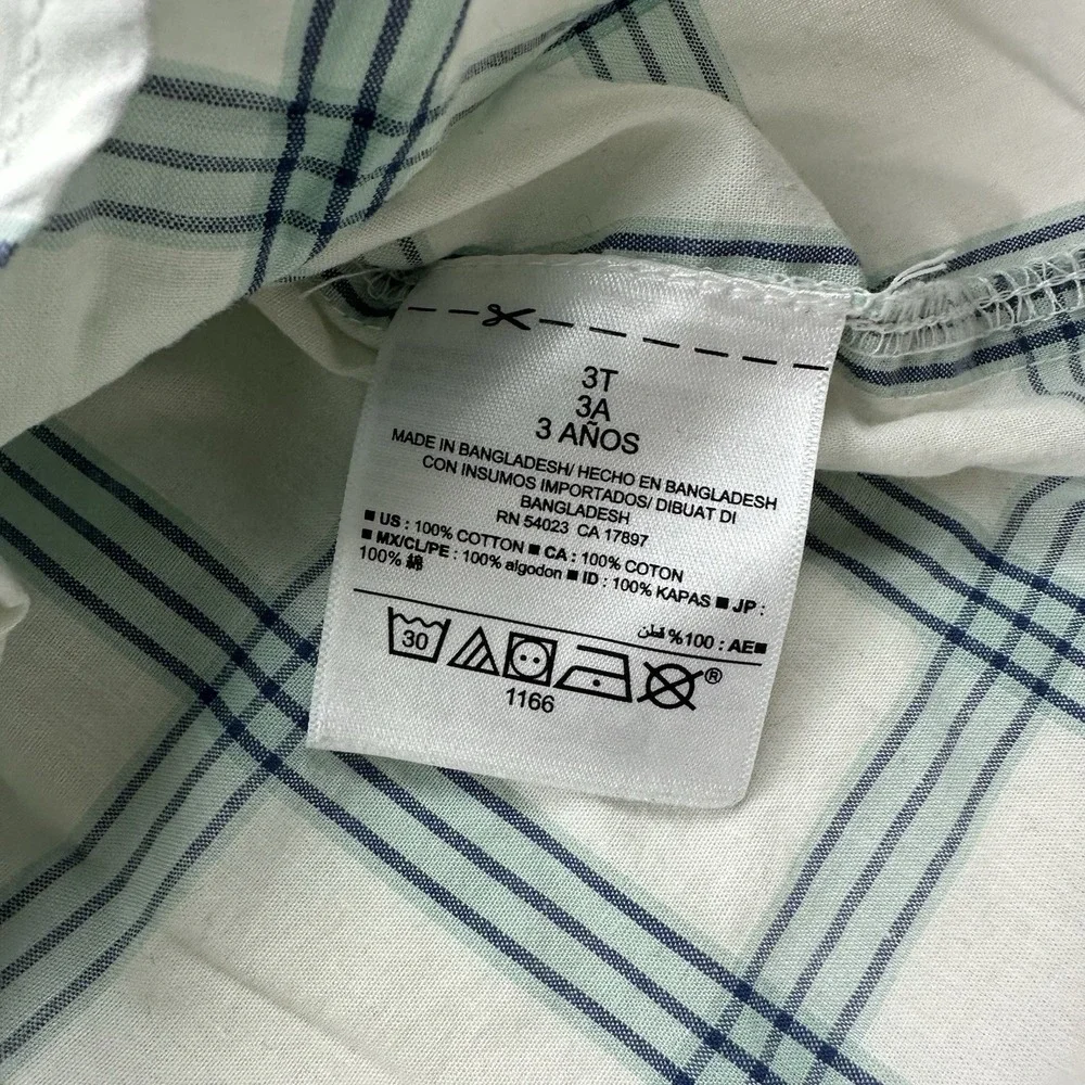 Old Navy Button Up Shirts Boy's 3T Set Of 2 Long Sleeve