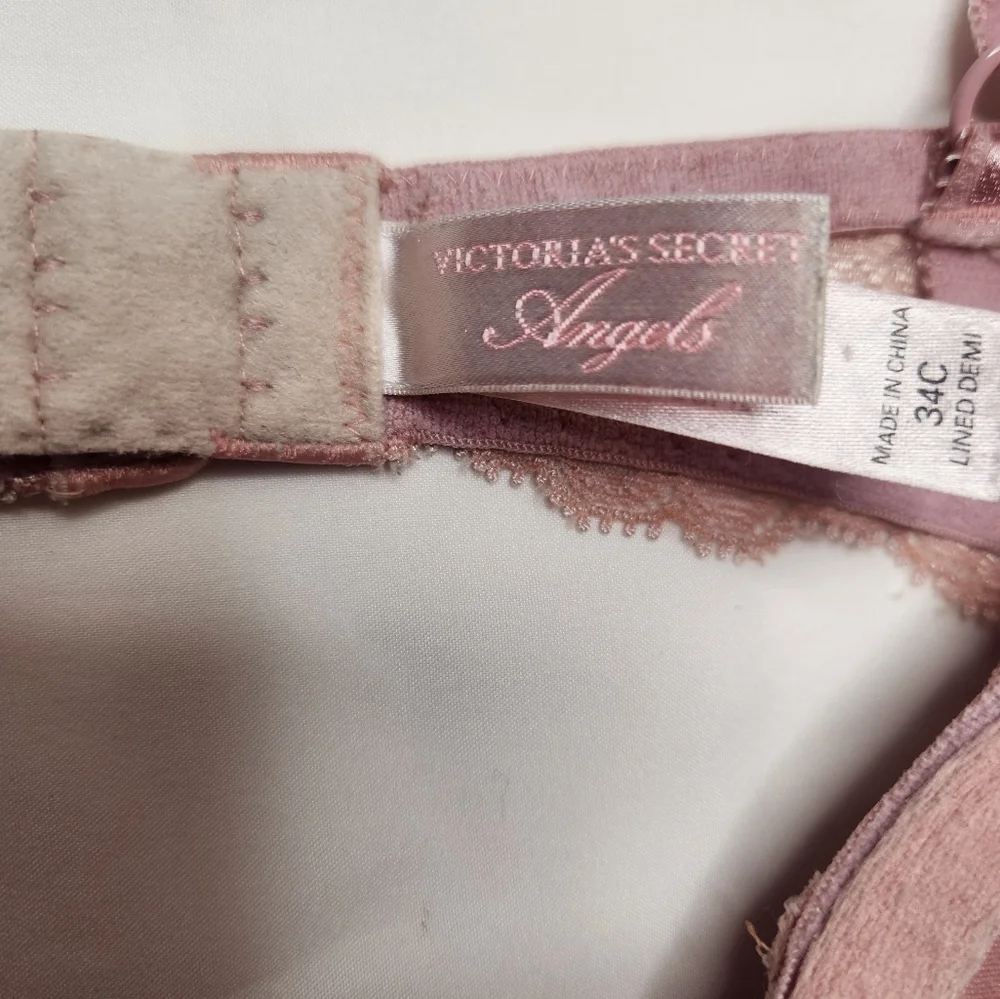 Victoria's Secret Angels Lined Demi Blush Lace Bra Women's Size 34C