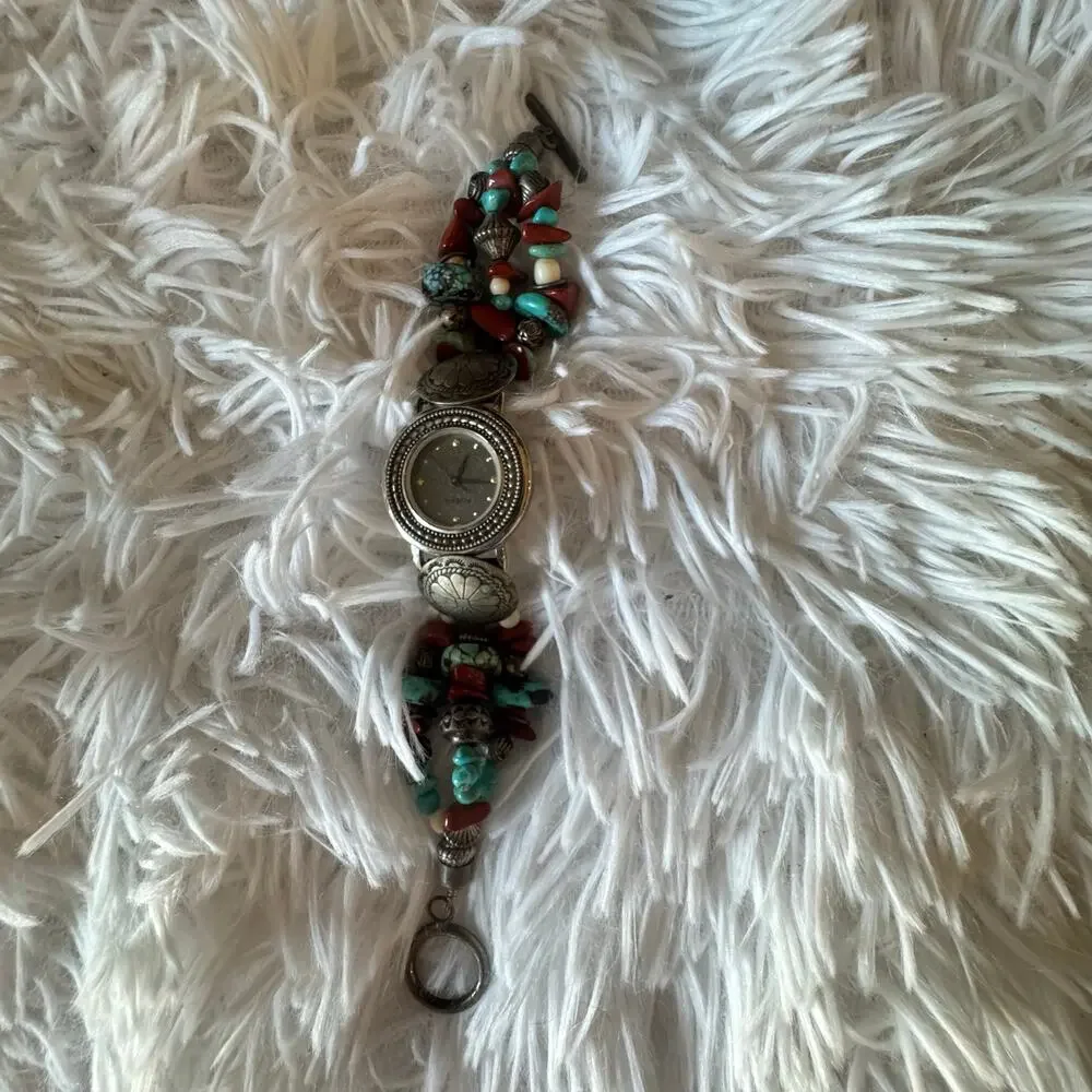 Womens 22mm Silver Southwestern Fossil Charm Bracelet Watch