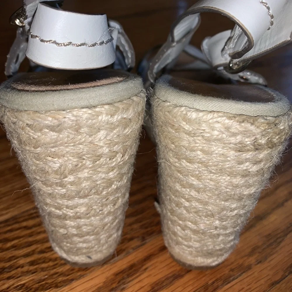 Tommy Bahama Riviera Leather Jute Wrapped Wedge Espadrilles size 7.5