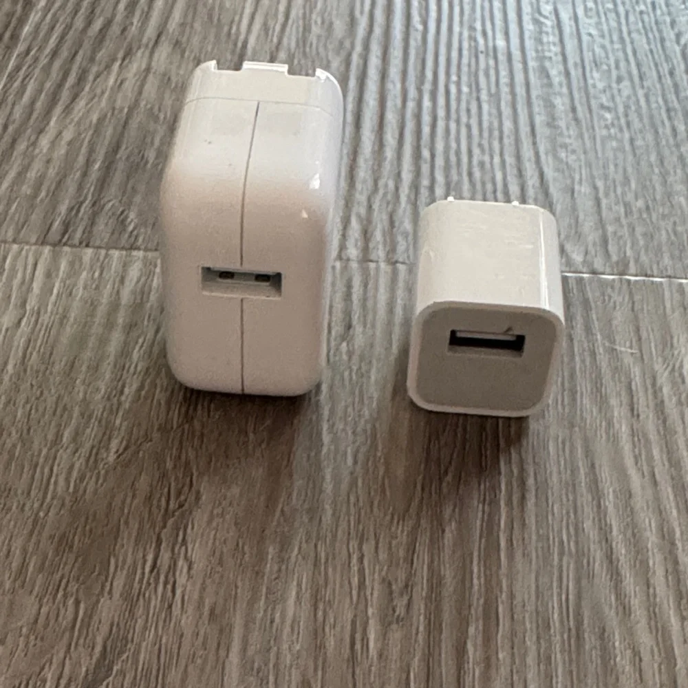 Apple set white
