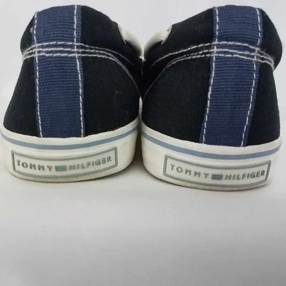 Tommy Hilfiger please review