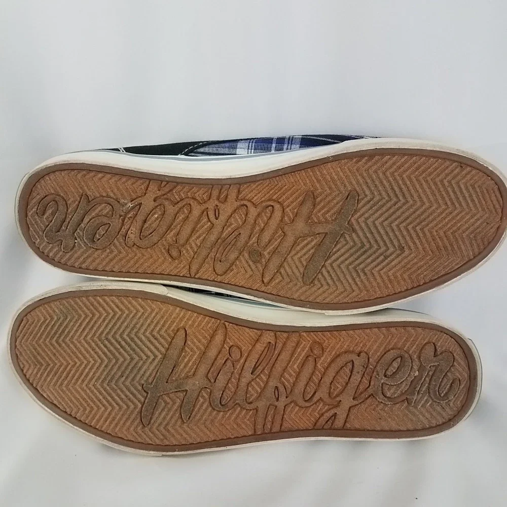 Tommy Hilfiger please review