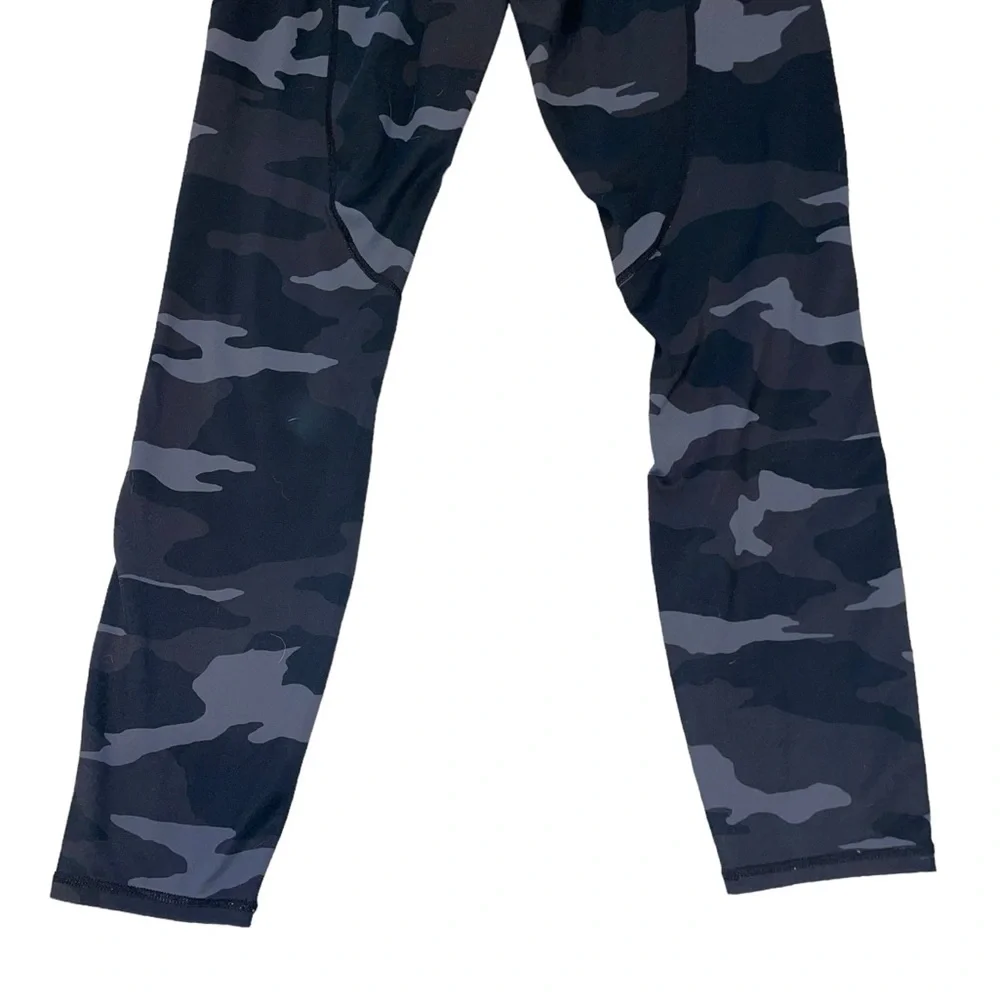 Athleta women’s gray