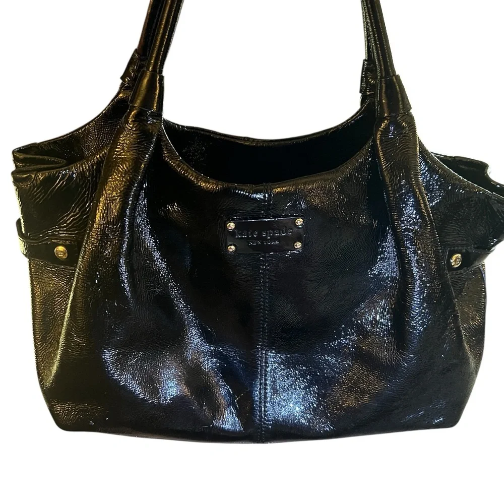 Kate Spade Berkshire Road Stevie Bag in Black Patent Leather. Gently ♥️’d