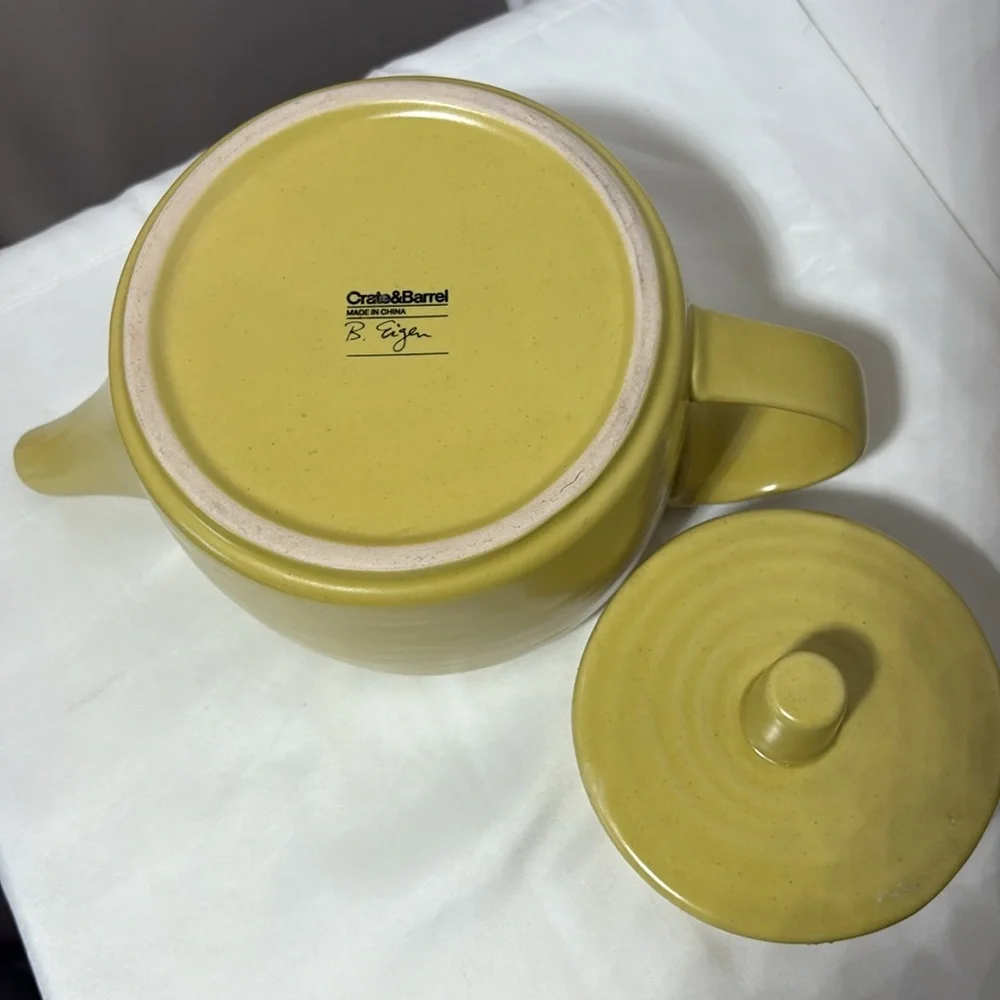 Crate&Barrel barrel crate or