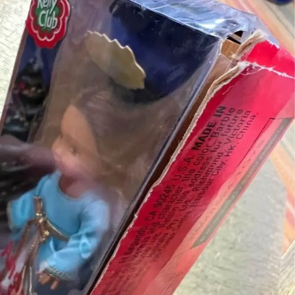 Kelly Club Doll or Barbie Ornament 2001 Angel Desiree