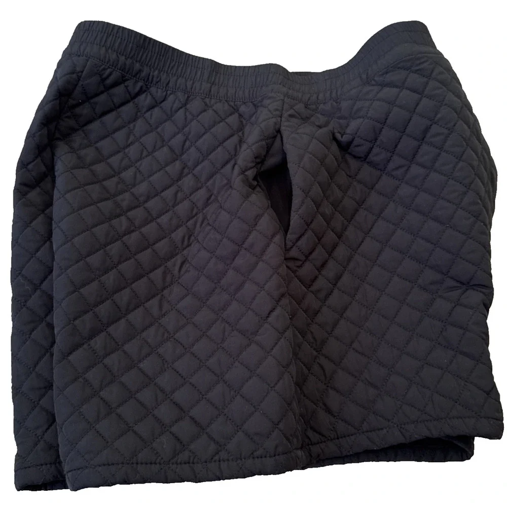 ZARA Women's Sz S Mini Shorts Quilted Black Crossover Pleat Detail High Waist