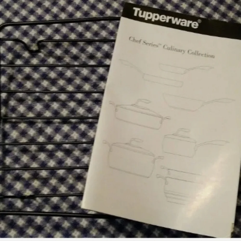 Tupperware model 1514