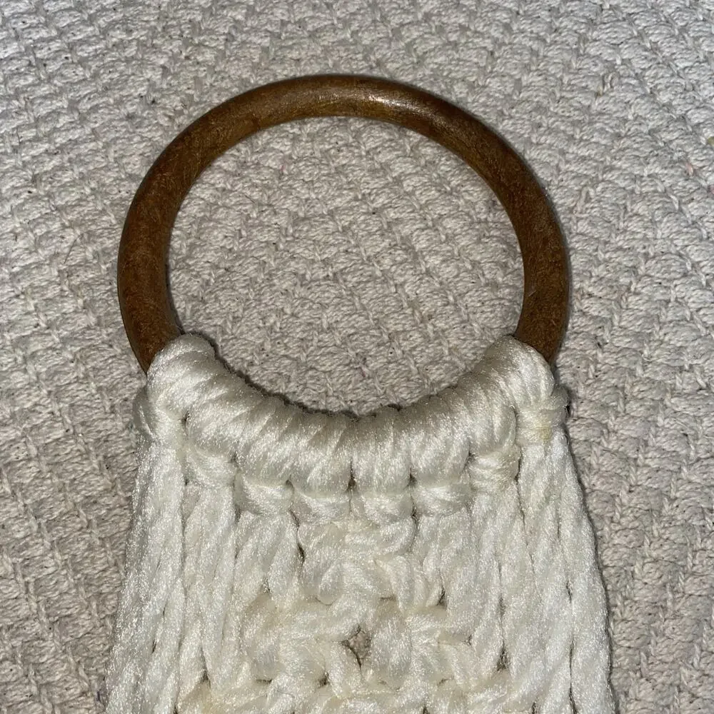 Unbranded this unique