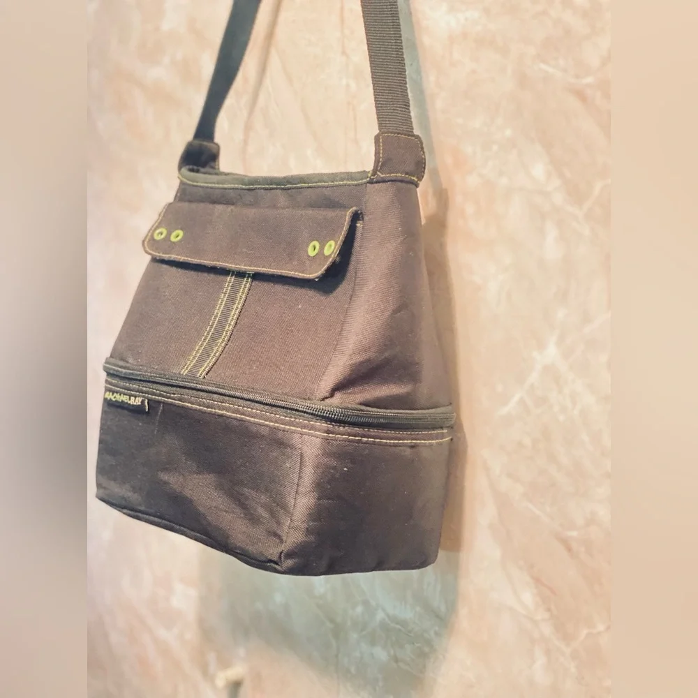 Rachael Ray compact stylish