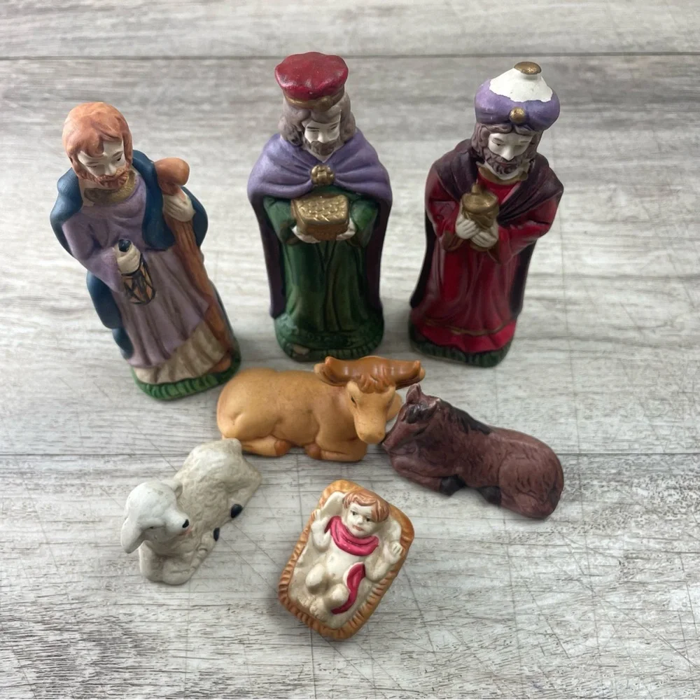 Nativity Ceramic Set 6 Piece - Three Wise Men Jesus Horse Lamb Bull