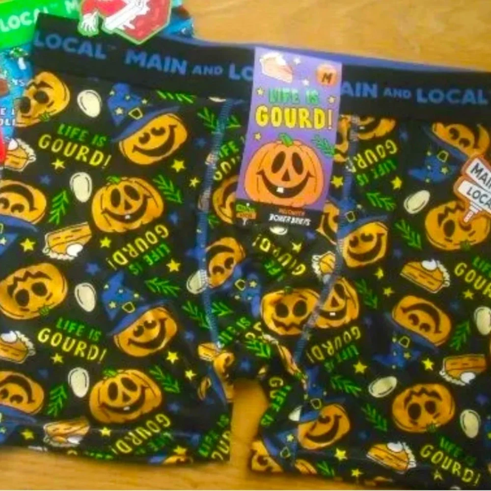 🎃Mens NWT Boxer Briefs  Super Soft​​