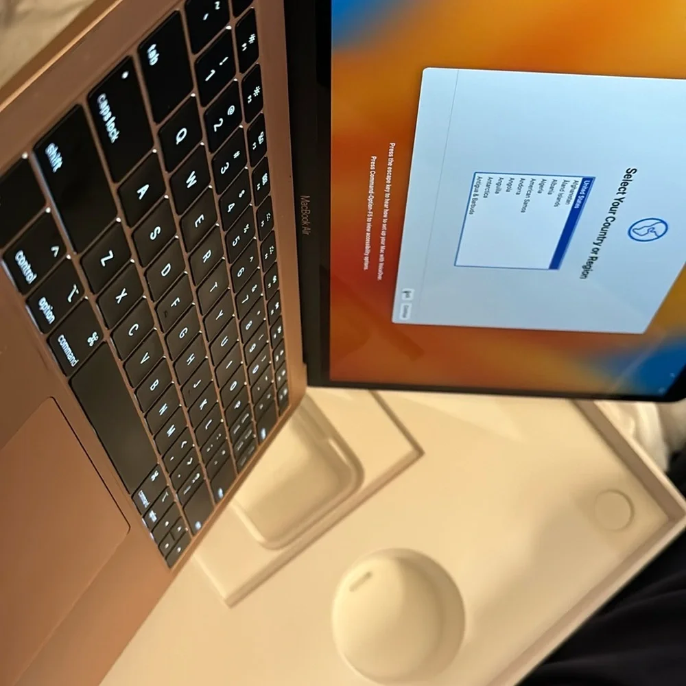 Apple experience sleek