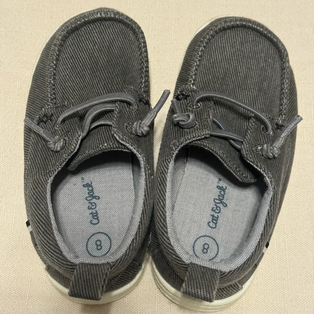 Excellent Pre-Loved Condition Cat & Jack Charcoal Moccasins for Kids Size 8