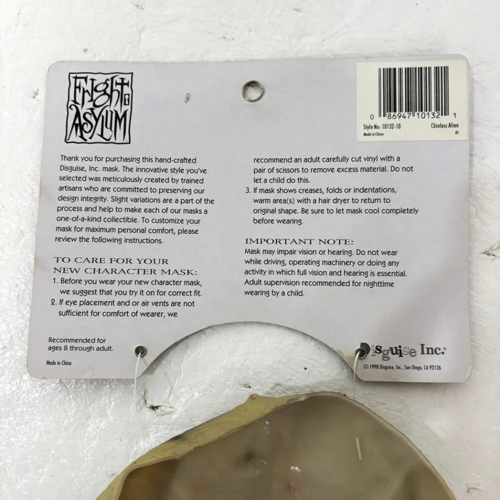 Disguise hold tags