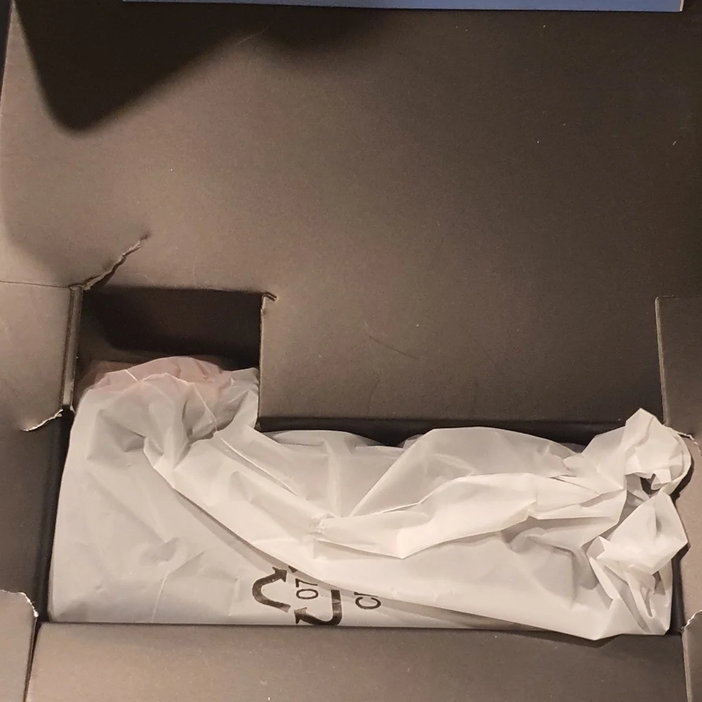 E-Yeeger brand new