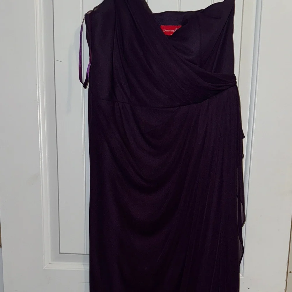 Donna Ricco chic one