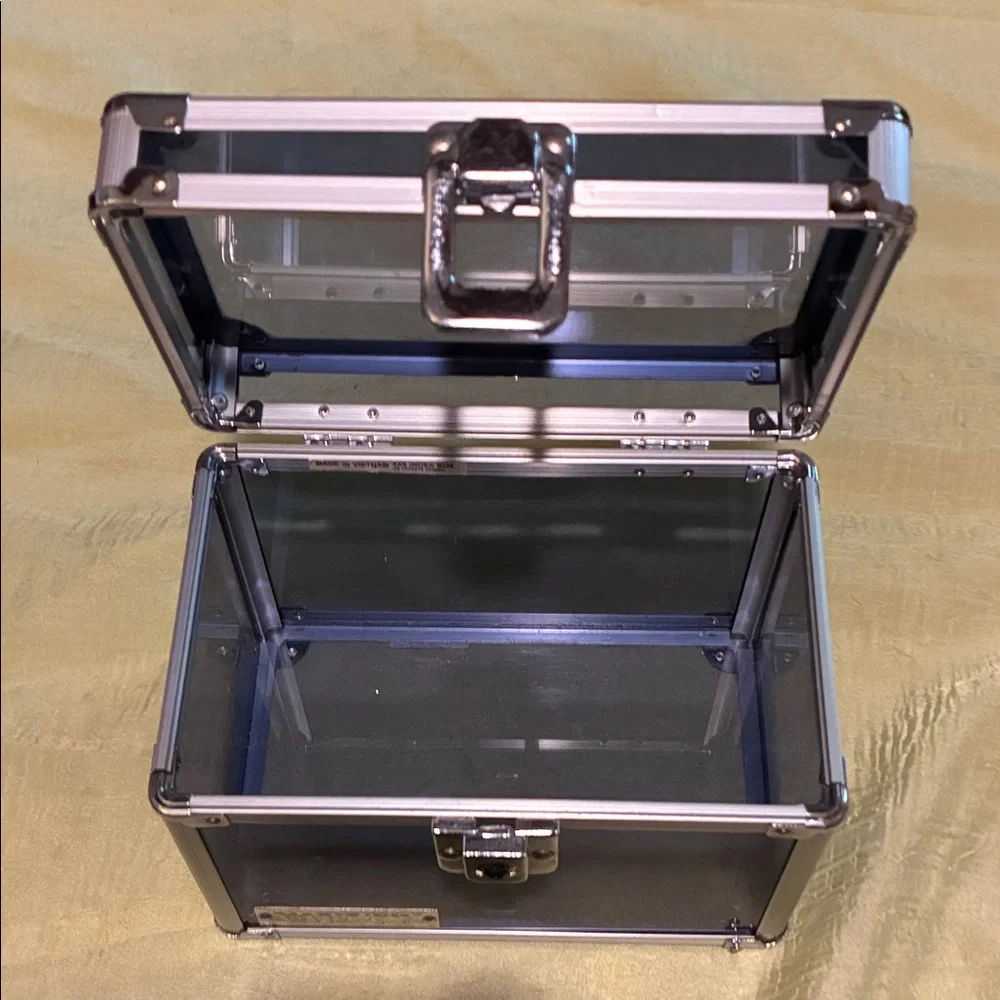 Vaultz Black and Silver Storage Box-no key