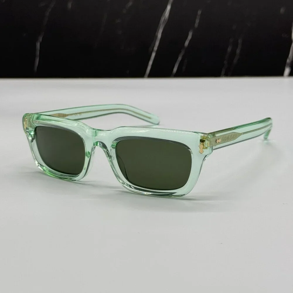 Gucci model gg1524s