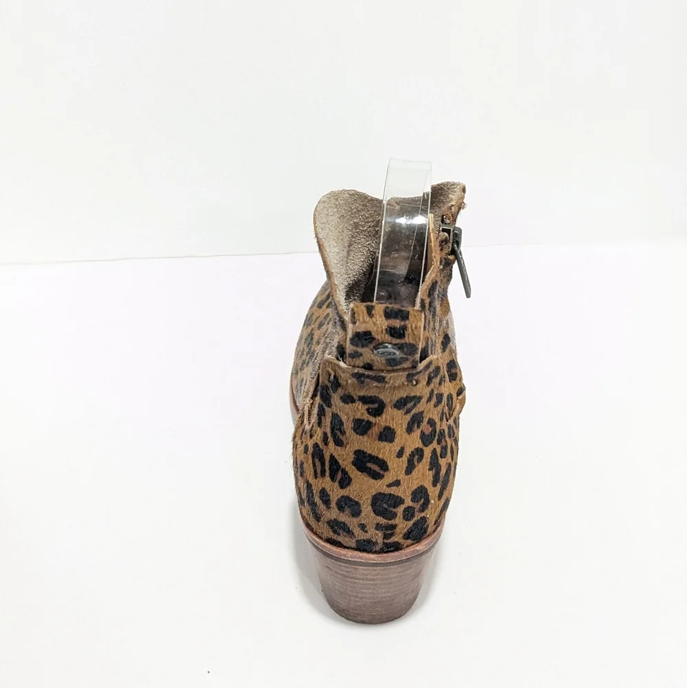 UGG leopard calf