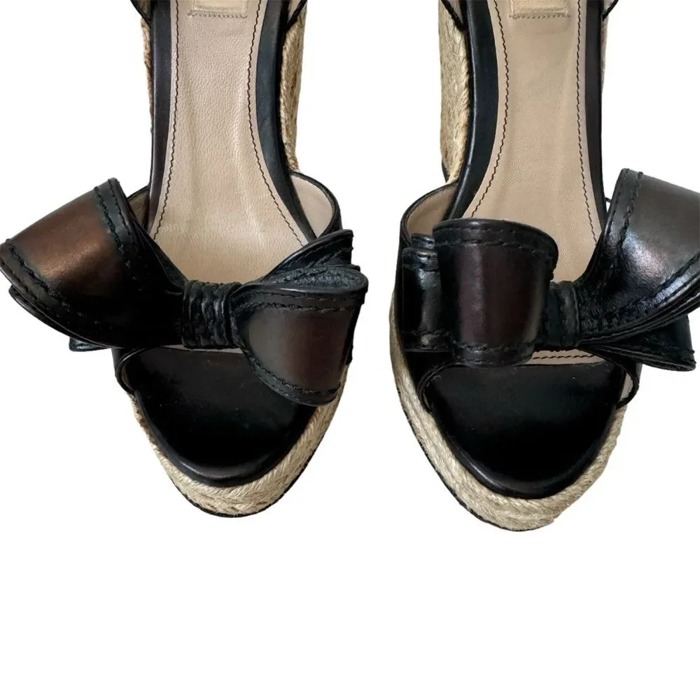 Valentino Garavani these 25”