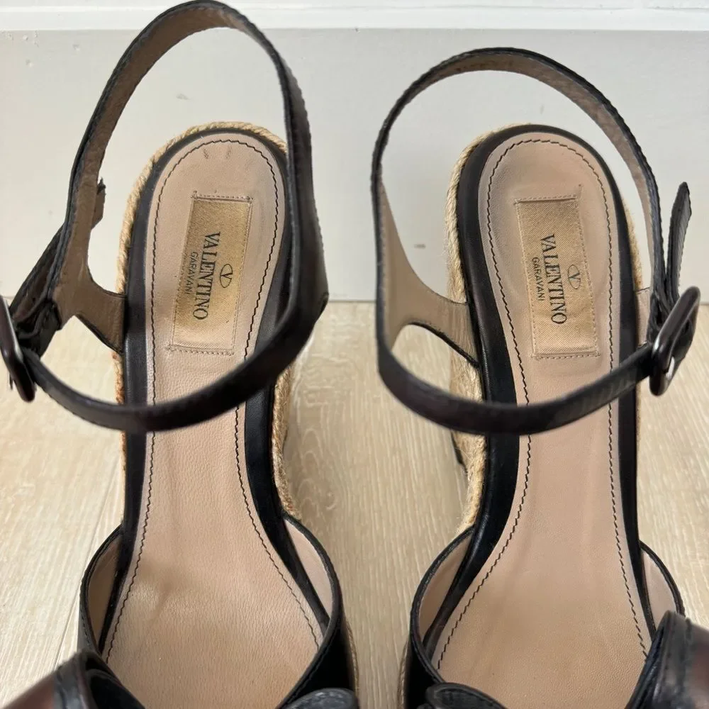 Valentino Garavani they shoes inch