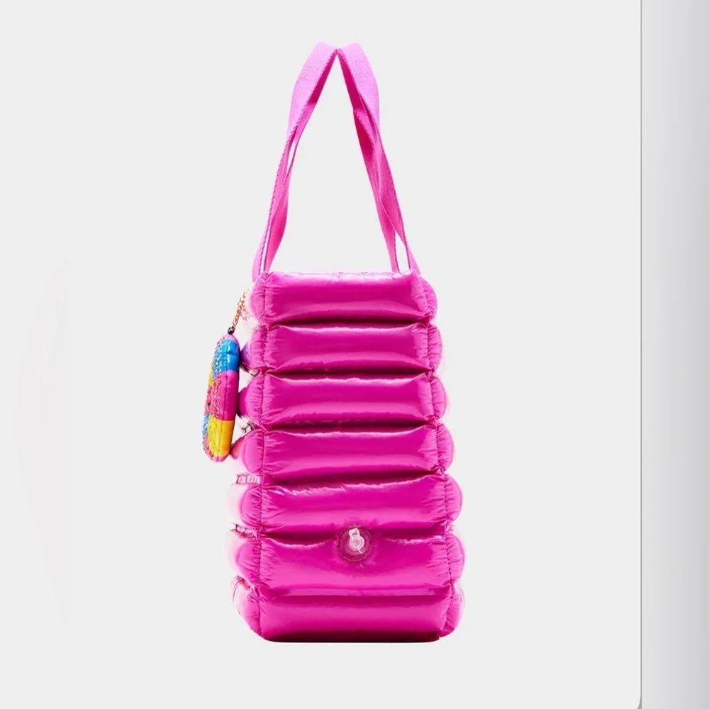 NWT Betsey Johnson THAR SHE BLOWS WET NYLON TOTE BAG. (Looks like a floaty)