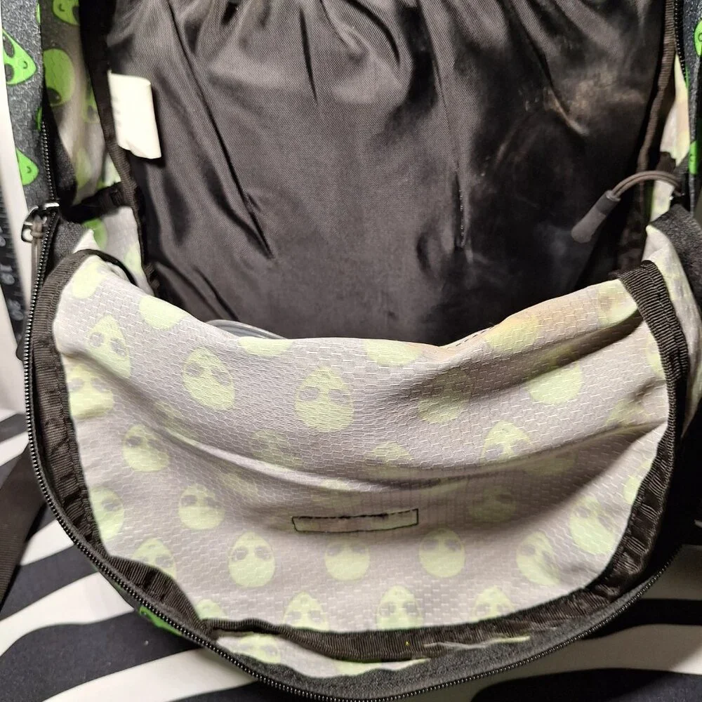 Vibedration hydration backpack