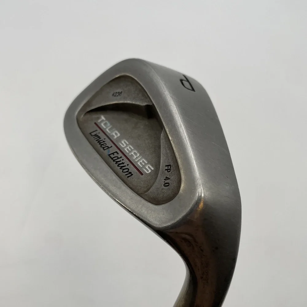 Tour Series Limited Edition. Right Handed  PW Pitching Wedge Golf Club