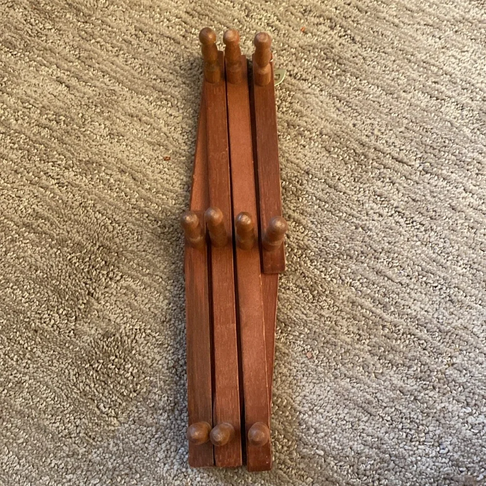 Vintage 10 peg