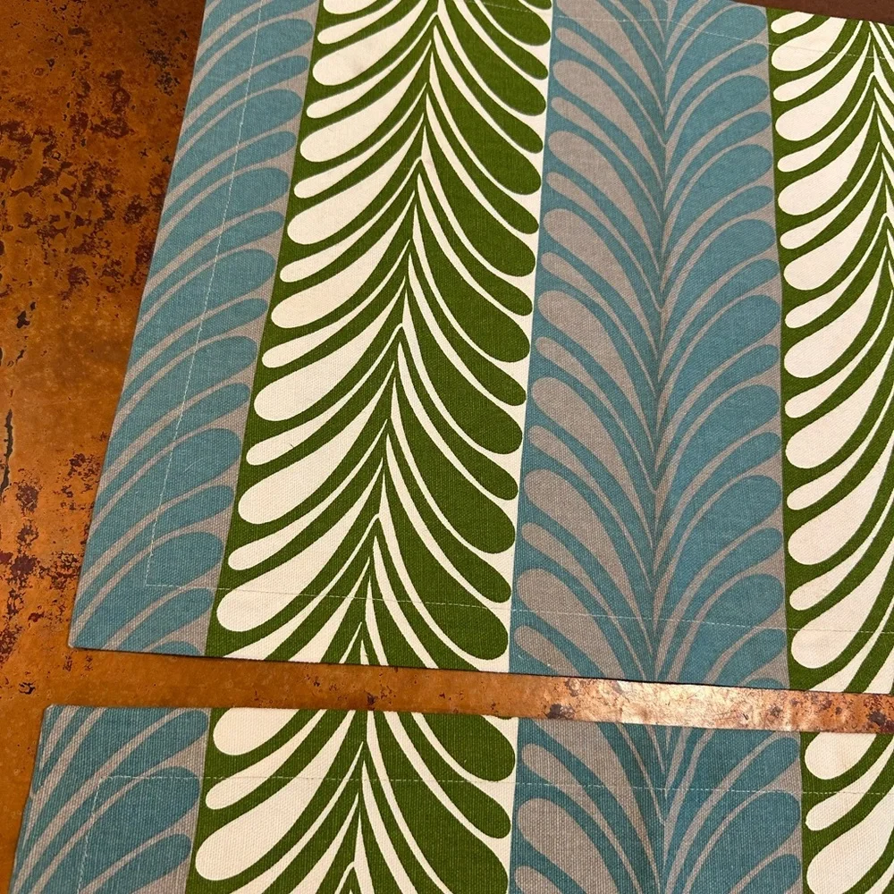 Crate&Barrel Placemats Set of 2