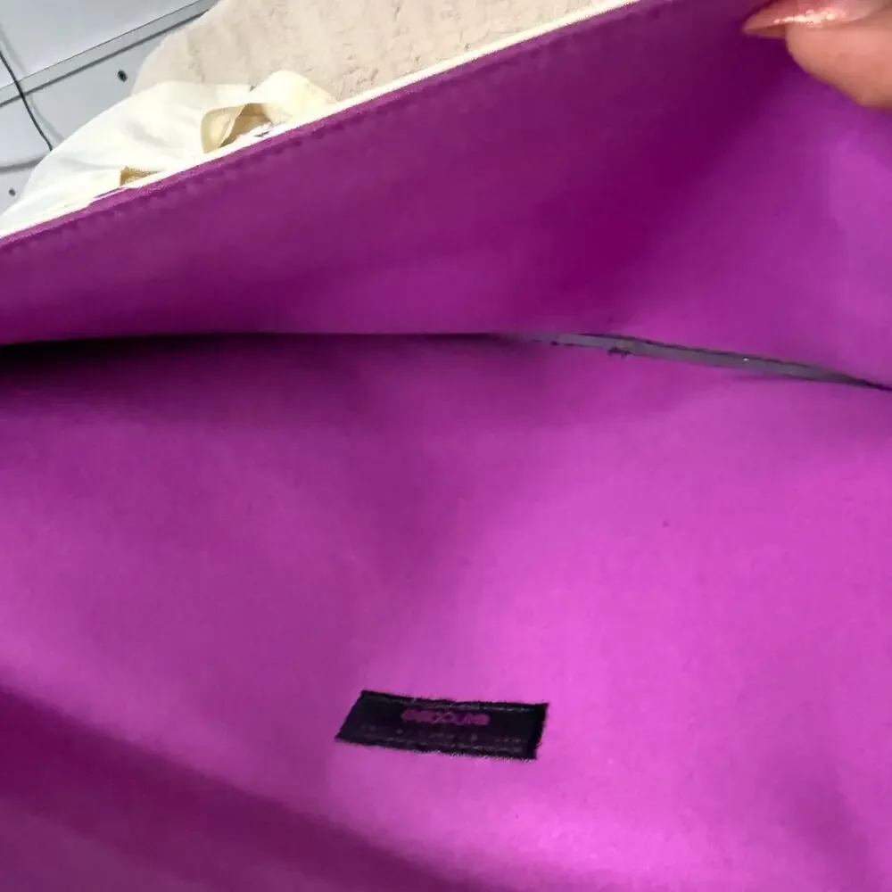 Marc Jacob fun bold